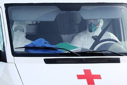 Анастасия Ракова - Московские медики получат прибавки к зарплате за борьбу с коронавирусом - lenta.ru - Москва