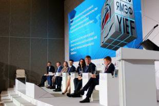 Пленарное заседание парламента Якутии отменили из-за коронавируса - rg.ru - республика Саха