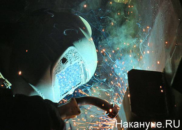 43 предприятия в Свердловской области планируют ввести режим неполной занятости - nakanune.ru - Свердловская обл.