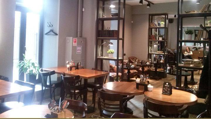 Андрей Воробьев - Пресс-служба Воробьева объяснила исчезновение постановления о закрытии ТЦ - vesti.ru - Московская обл.