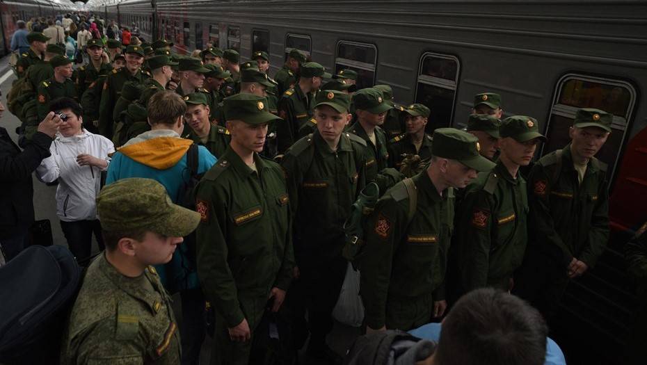 Сергей Шойгу - Шойгу: Весенний призыв переносить не будут - dp.ru - Россия