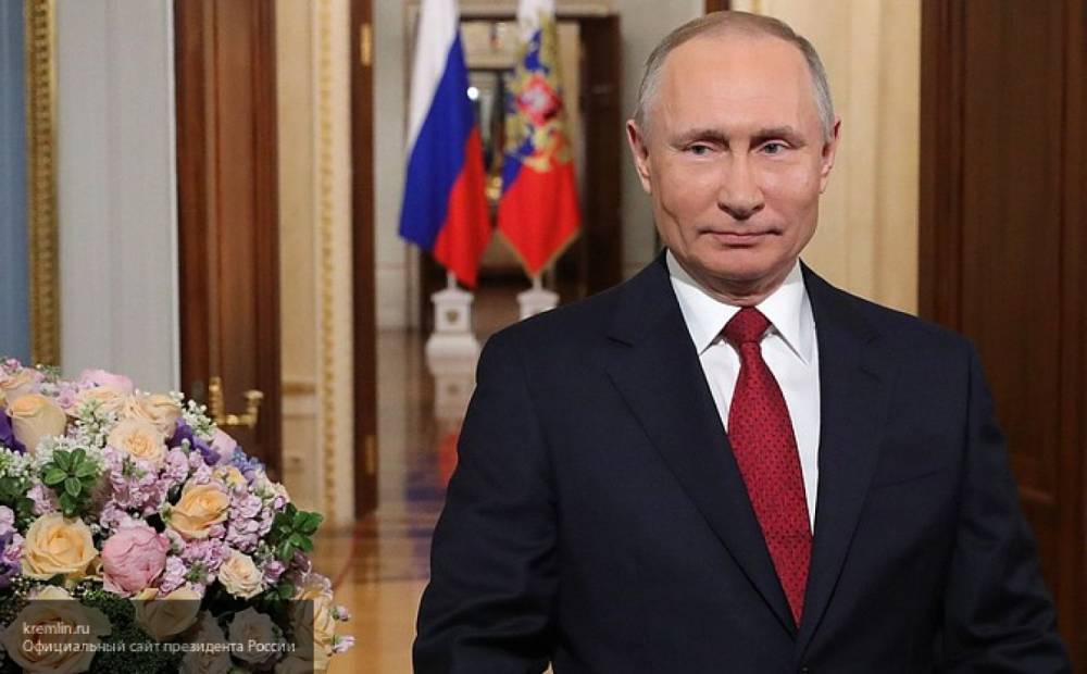 Владимир Путин - Кремль сообщил, что президенту РФ не нужно проходить тест на коронавирус - politexpert.net - Россия