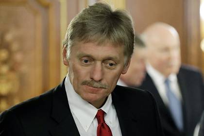 Дмитрий Песков - Кремль не поверил в катастрофу и санкции из-за нефти - lenta.ru - Россия - Сша - Саудовская Аравия