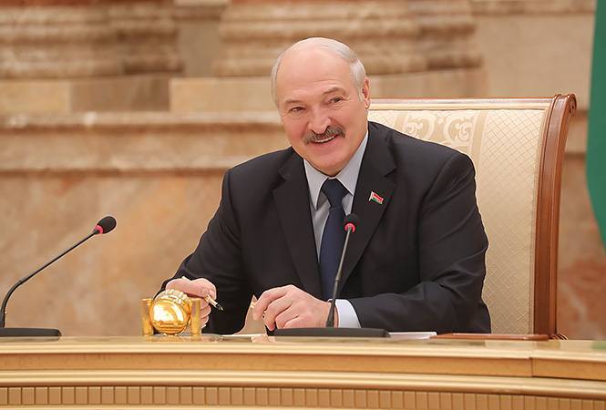 Александр Лукашенко - «Через день хоронят»: Лукашенко пошутил о своей смерти - vm.ru - Белоруссия