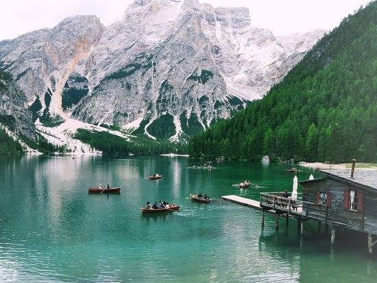 Назван один из главных источников коронавируса в Европе - newtvnews.ru - Австрия - Дания