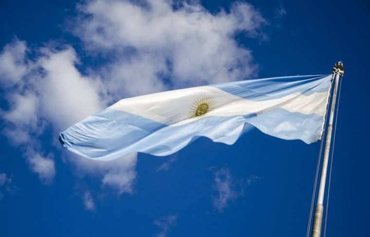 Власти Буэнос-Айреса потребуют $700 тысяч от туриста с коронавирусом - news.ru - Буэнос-Айрес - Перу