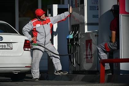 Михаил Шеремет - В Госдуме предложили снизить цены на бензин - lenta.ru