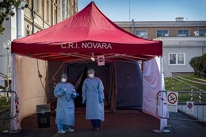 Число умерших от коронавируса украинцев увеличилось - lenta.ru - Украина - Польша