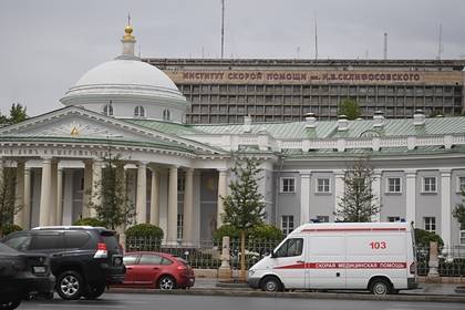 Анастасия Ракова - Две московские больницы перепрофилировали для больных с коронавирусом - lenta.ru - Москва