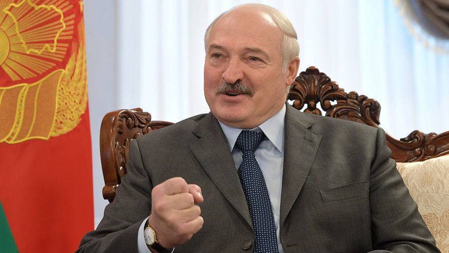 Александр Лукашенко - Лукашенко отказался эвакуировать на родину ослушавшихся и уехавших граждан - gazeta.ru - Белоруссия