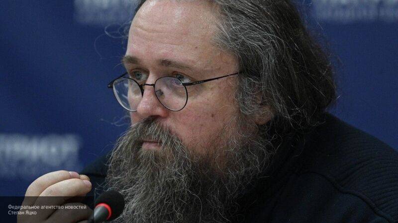 Андрей Кураев - Протодиакон Кураев объяснил, что РПЦ утвердила молитву против COVID-19 для духовной помощи - nation-news.ru