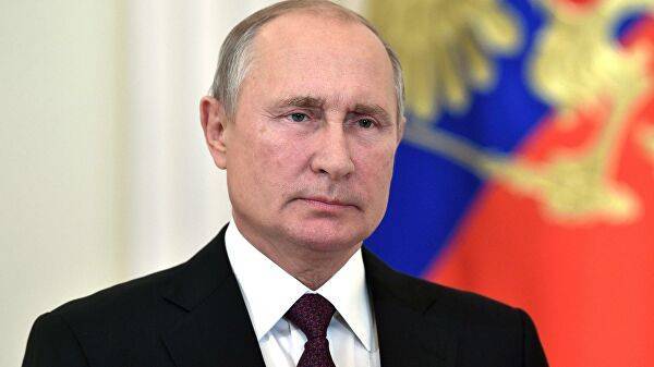 Владимир Путин - Джузеппе Конт - Путин предложил помощь Италии в борьбе с коронавирусом - newtvnews.ru - Россия - Италия