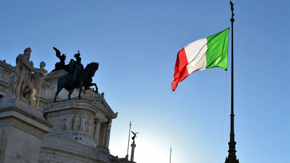 Итальянский политик потребовал немедленно снять санкции с России - vestirossii.com - Россия - Италия - Рим