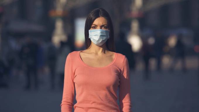 В Россию доставили 25,5 миллионов защитных масок из Китая - piter.tv - Россия - Китай