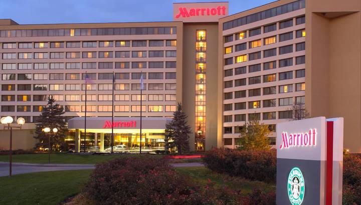 Marriott и другие гостиничные сети увольняют десятки тысяч сотрудников - vesti.ru - Сша - штат Мэриленд