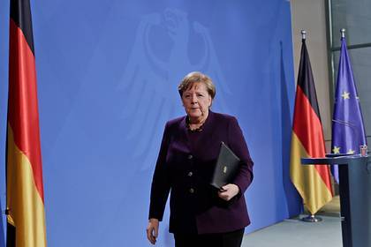 Ангела Меркель - Штеффена Зайберта - Меркель сдала тест на коронавирус - lenta.ru - Германия