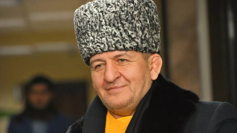 Хабиб Нурмагомедов - Тони Фергюсон - Абдулманап Нурмагомедов - Абдулманап Нурмагомедов: пока вариантов нового места боя Хабиба с Фергюсоном нет - russian.rt.com