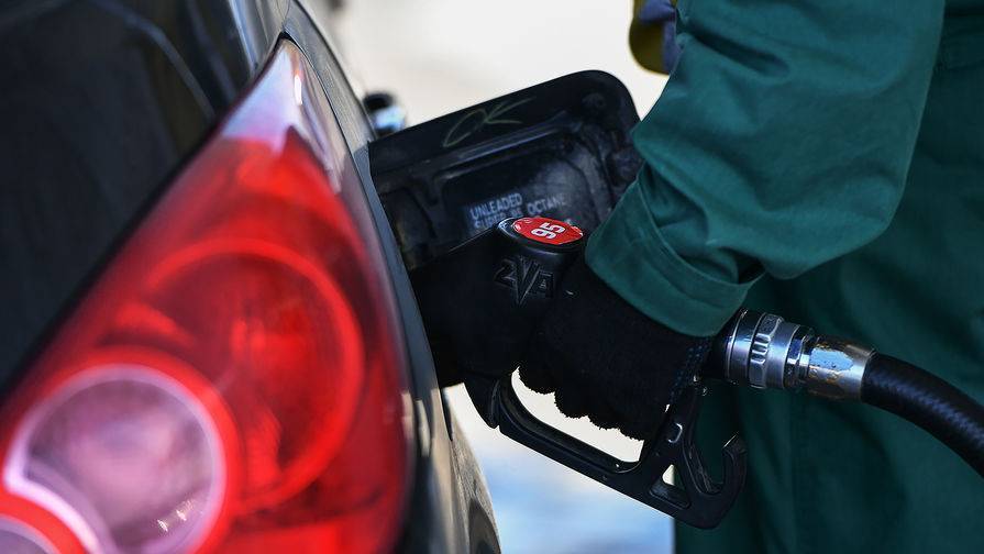 В Госдуме оценили данные о возможном росте цен на бензин - gazeta.ru - Москва