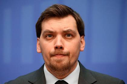Алексей Гончарук - Уволенный премьер Украины призвал отказаться от поиска крайних - lenta.ru - Украина