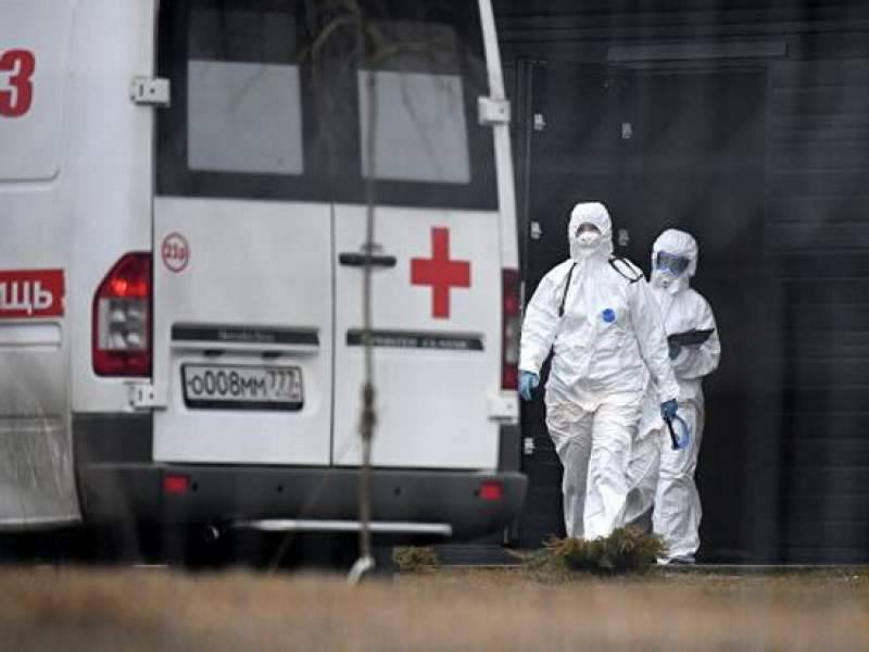 В московской больнице умерла 69-летняя женщина с подозрением на коронавирус - dayonline.ru - Москва - Португалия