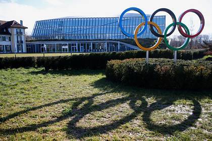 Ричард Паунд - МОК оспорил заявление о переносе Олимпиады - lenta.ru - Сша - Токио
