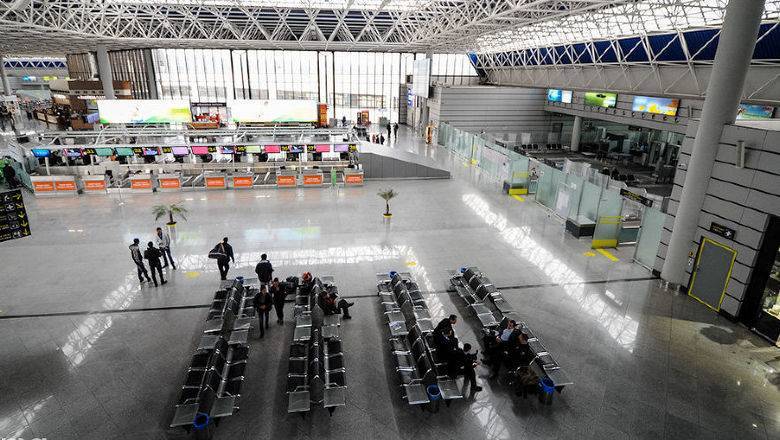 В Сочи двое прилетевших международными рейсами сбежали из карантина - newizv.ru - Россия - Сша - Испания - Сочи