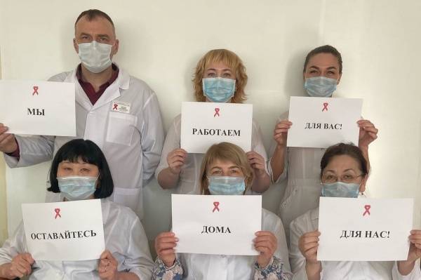 Тюменские врачи поддержали флешмоб итальянских коллег против коронавируса - nakanune.ru - Тюменская обл.