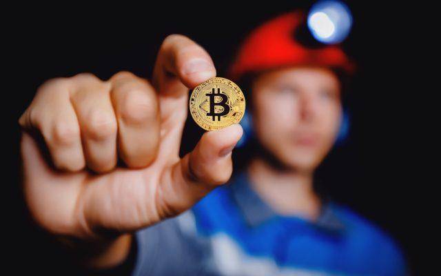 Российские майнеры нарастили мощности для добычи биткоина - vestirossii.com - Россия - Саудовская Аравия