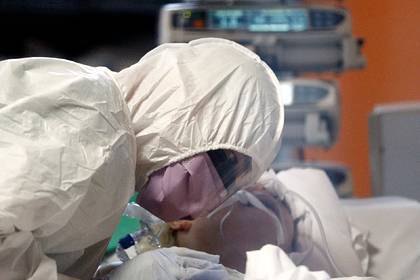 Число смертей от коронавируса в Италии резко выросло - lenta.ru - Италия