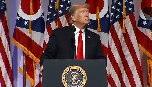 Дональд Трамп - Джонс Хопкинс - Трамп заявил о желании снять связанные с коронавирусом ограничения к 12 апреля - vm.ru - Сша