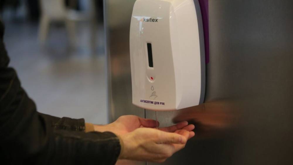 Татьяна Голикова - Минпромторг РФ может разрешить использовать косметику для дезинфекции - riafan.ru - Россия - Москва