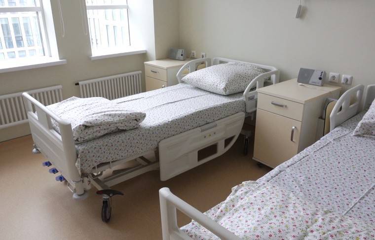 Глава Минздрава опроверг возможность дефицита мест для заражённых COVID-19 - news.ru - Россия - Минздрав