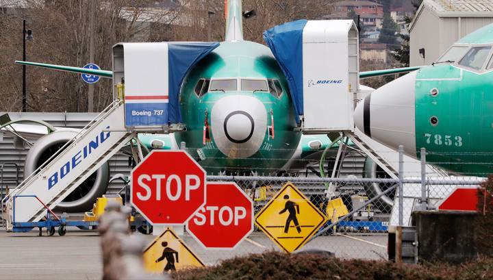 Дональд Трамп - Boeing планирует возобновить в мае производство самолетов Boeing 737 MAX - vesti.ru - Сша