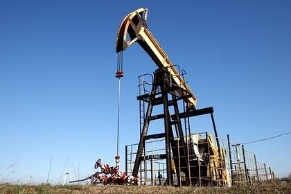 Цены на нефть подросли - lenta.ru - Россия - Саудовская Аравия