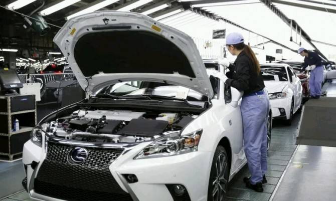 С 3 апреля Toyota Motor Corp. останавливает работу на заводах в Японии - autostat.ru - Япония