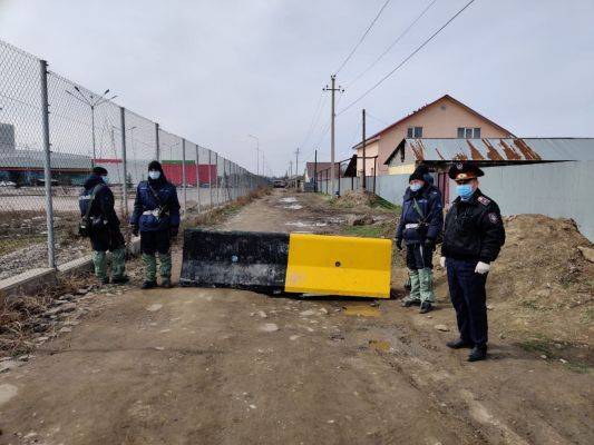 В Алма-Ате за нарушение карантина арестованы 39 человек - eadaily.com - Алма-Ата