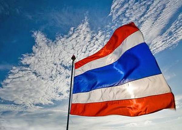 Таиланд из-за коронавируса полностью закрывает въезд и выезд из страны - nakanune.ru - Россия - Таиланд