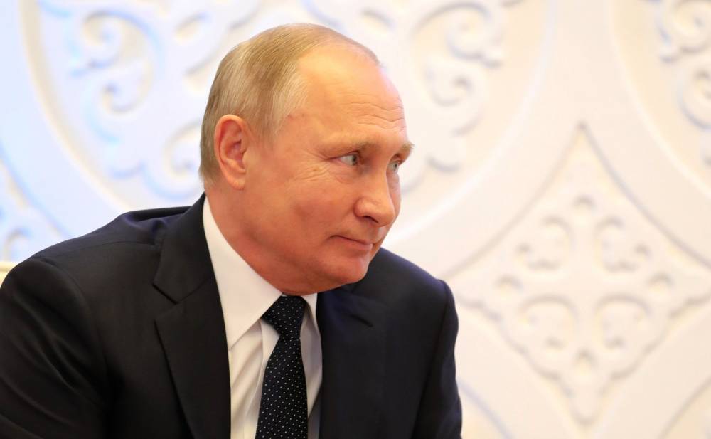 Владимир Путин - Глава государства предложил предоставить россиянам кредитные каникулы - vm.ru - Россия
