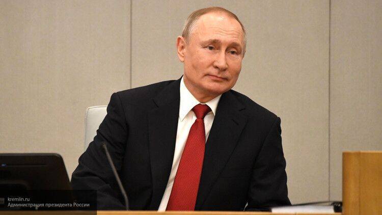 Владимир Путин - Путин объявил нерабочую неделю в России из-за коронавируса - nation-news.ru - Россия
