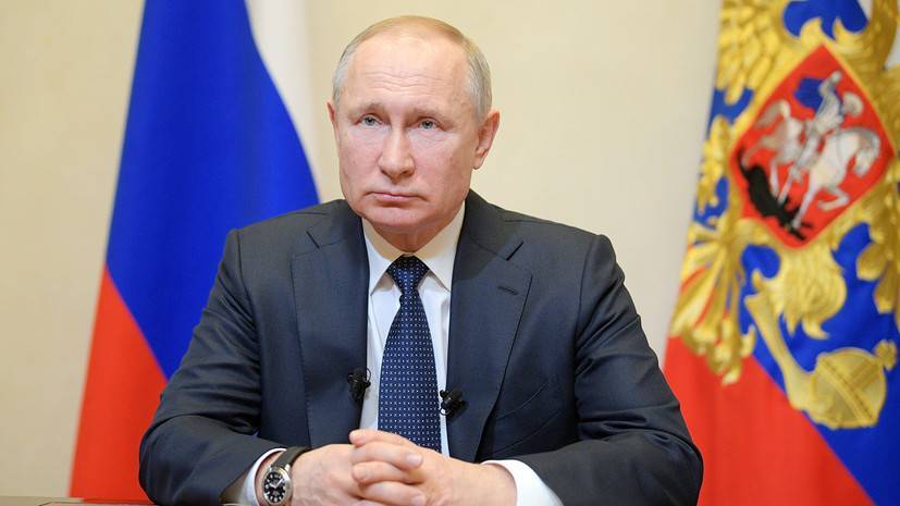Владимир Путин - «С сохранением заработной платы»: Путин объявил нерабочей неделю с 28 марта по 5 апреля - russian.rt.com - Россия