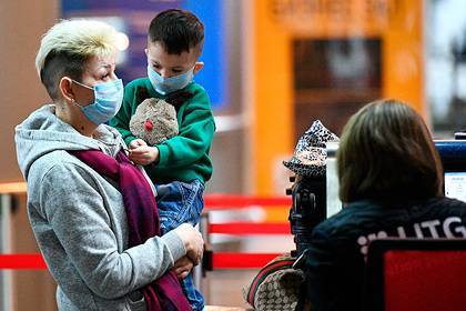Россиянам объяснили особенности общения с детьми во время пандемии коронавируса - lenta.ru - Москва