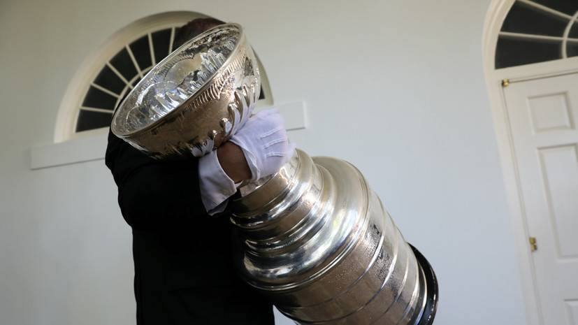 НХЛ объявила о переносе драфта и церемонии награждения игроков - russian.rt.com