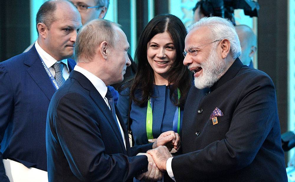 Владимир Путин - Нарендрой Моди - Путин и Моди созвонились перед "виртуальным" саммитом G20 - tvc.ru - Россия - Индия