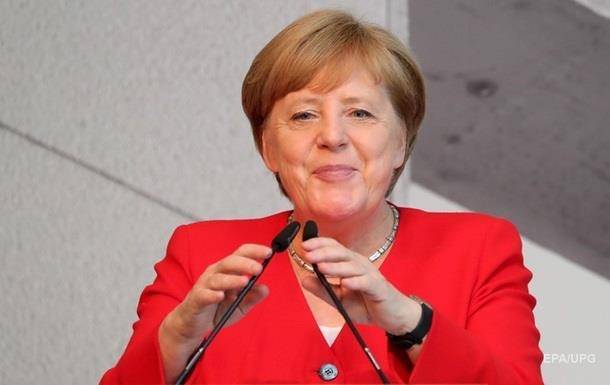 Ангела Меркель - Штеффен Зайберт - Повторный тест Меркель на коронавирус также дал отрицательный результат - korrespondent.net - Германия
