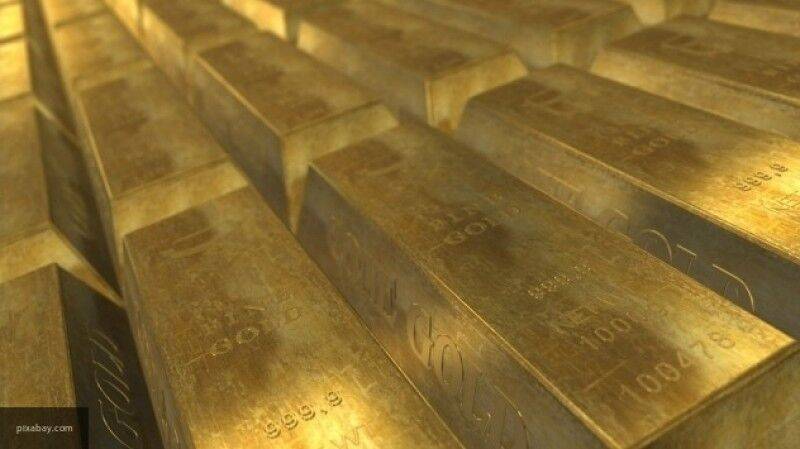 Золото теряет в цене на торгах Нью-Йоркской биржи Comex - inforeactor.ru - Нью-Йорк