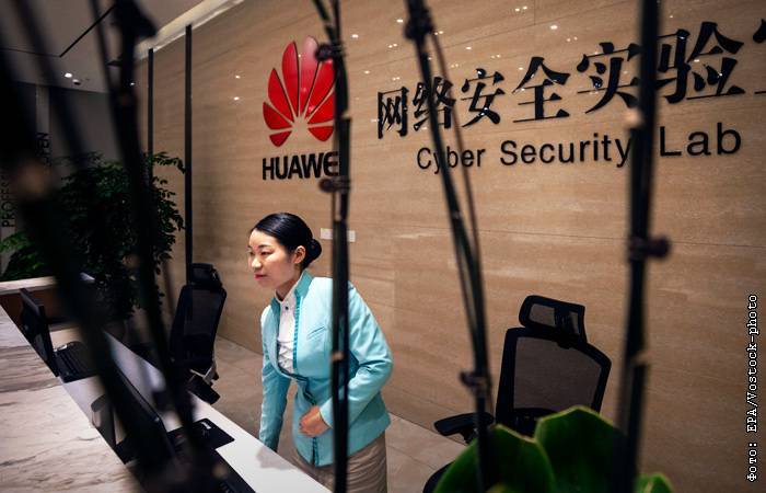 Huawei вернула к работе более 90% сотрудников - interfax.ru - Москва - Китай - Ухань
