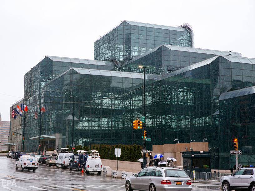 Джонс Хопкинс - Крупнейший выставочный зал Нью-Йорка Javits Center станет полевым госпиталем для больных COVID-19. Видео - gordonua.com - Сша - Китай - Нью-Йорк