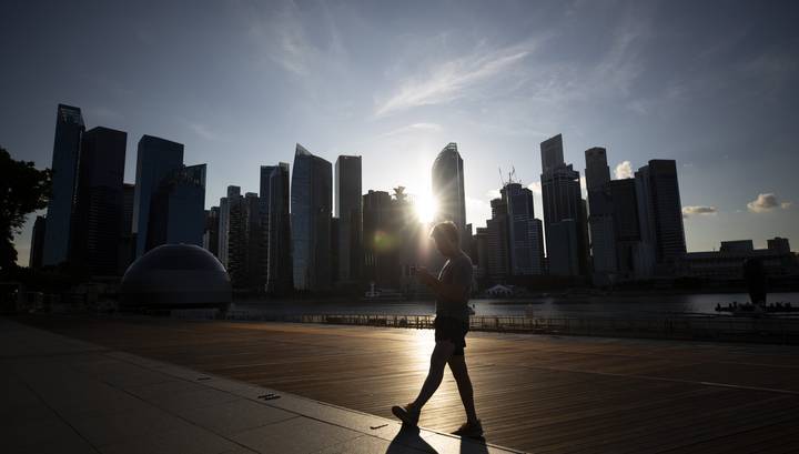 Экономика Сингапура резко сократилась в I квартале на фоне коронавируса - vesti.ru - Сингапур - Республика Сингапур