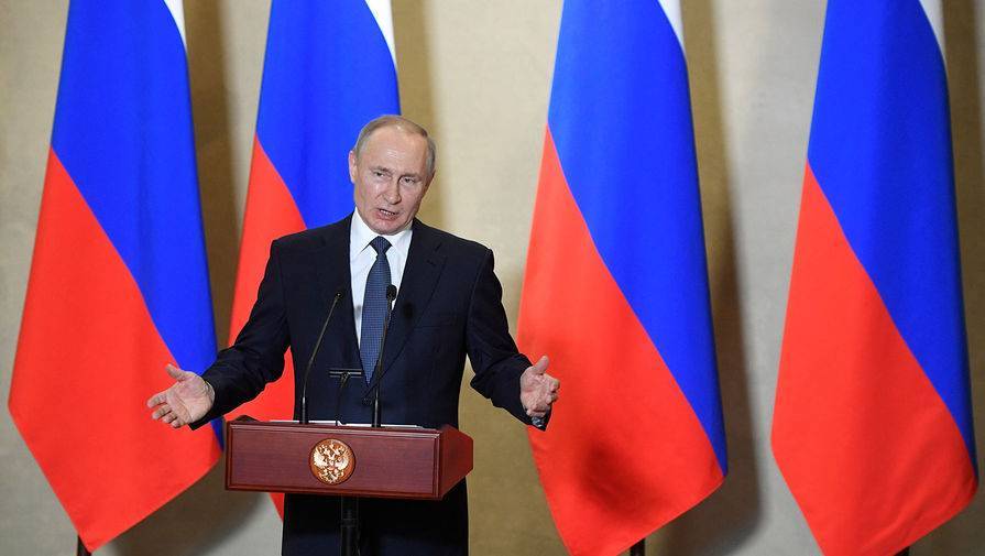 Владимир Путин - Путин заявил, что ситуация с коронавирусом в России точно изменится к лучшему - gazeta.ru - Россия