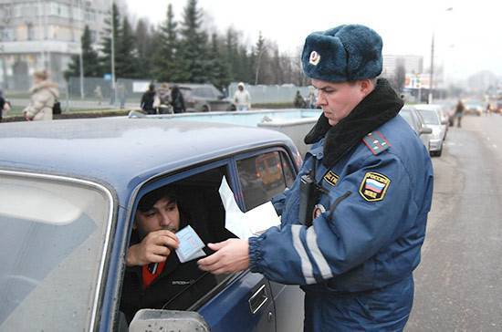 В ГИБДД минимизируют общение с гражданами при предоставлении госуслуг - pnp.ru - Россия